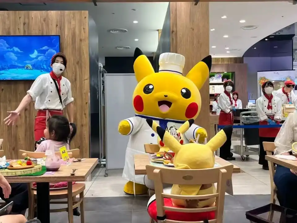 Alexander's Pokemon cafe experience